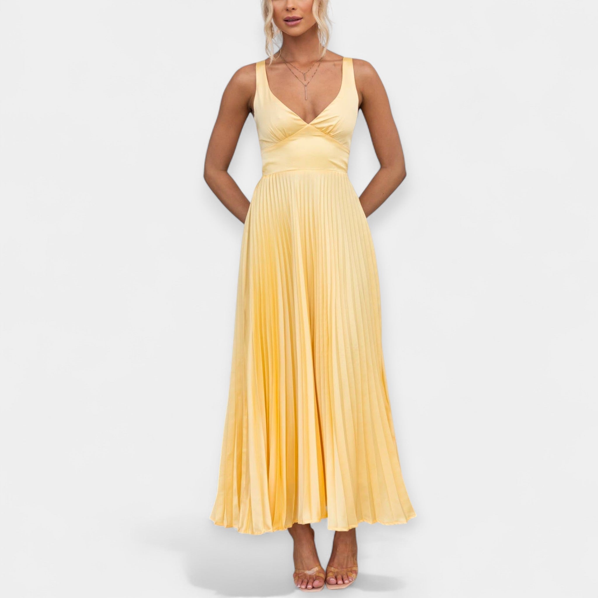 Vestido Maxi Plisado en Amarillo
