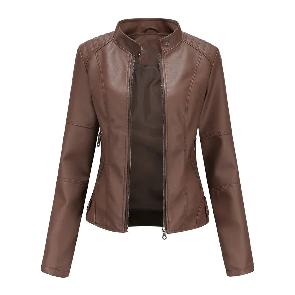 Chaqueta de cuero elegante y moderna
