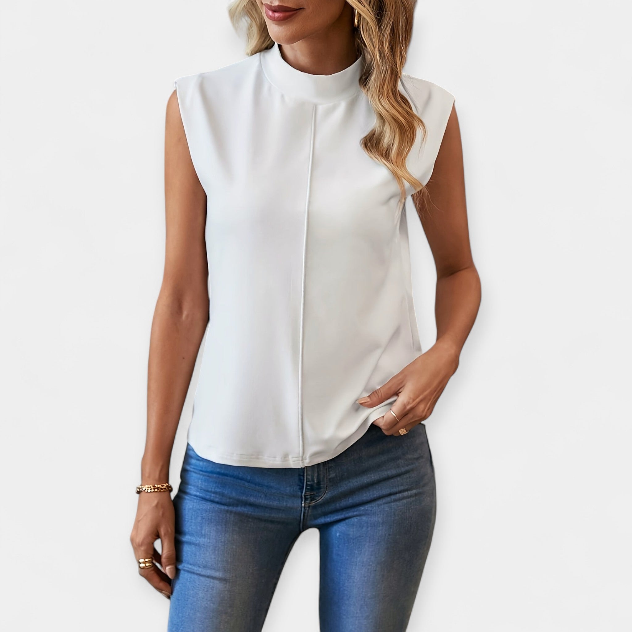 Blusa elegante sin mangas