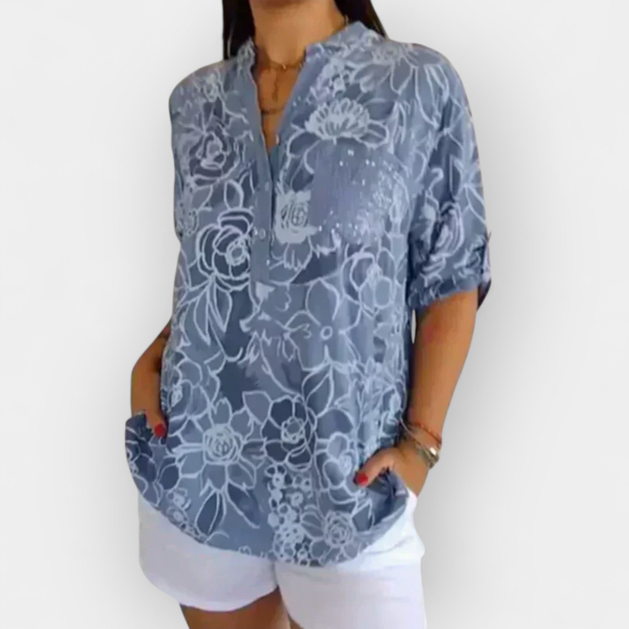 blusa ligera con estampado floral